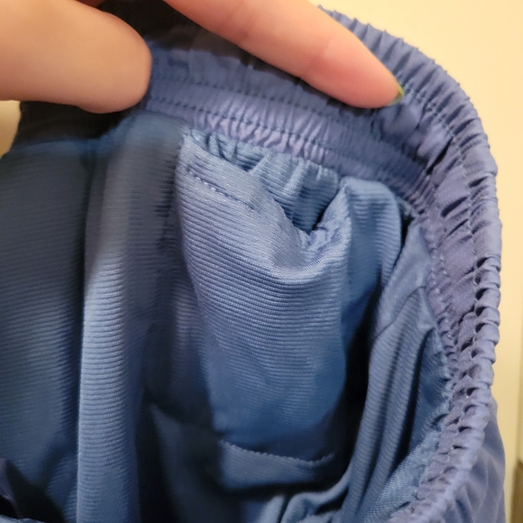 Girlfriend Collective Gazelle Short size Large - Picture 9 of 9